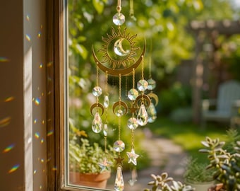 Kristall-Sonnen- und Mondfänger | Himmlisches Windspiel zum Aufhängen | Regenbogenprisma-Fensterdekoration | Garten- und Terrassenschmuck – Geschenkidee