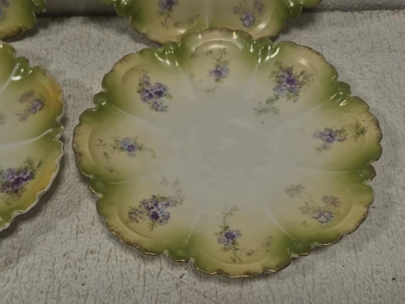 RS Prussia 4 Pc Set Dessert Plate Scalloped Floral Shape Germany Late ...
