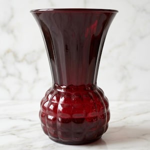 Vintage 1970’s Anchor Hocking Deep Ruby Red Flared ‘Pineapple’ Vase