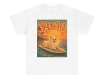 Surf's Pup T-Shirt | T-Shirt mit Sonnenuntergangsmotiv: Hund auf Surfbrett