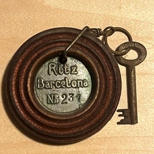 スペイン　キーフォルダー　アンティーク Spanish Antique Keys - Etsy