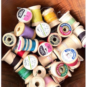Vintage Wooden Thread Spool Lot Coats & Clark Talon Star Mixed Colors