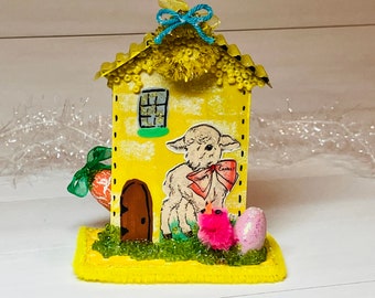 Easter house, miniature Easter house, miniatures, vintage appeal, vintage Easter, Easter keepsake, Easter decor