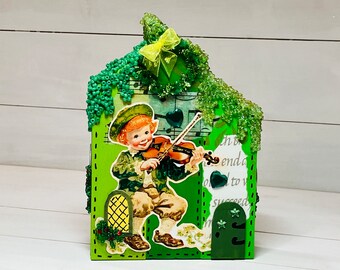 St Patricks Day village houses, St Patricks Day décor, Irish, wooden block houses, St. Pattys décor, village houses,  mantel decoration