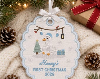 Adorno bordado personalizado para la primera Navidad del bebé, adorno bordado de pato con nombre de niño personalizado, regalo de recuerdo para 2026, regalo para baby shower