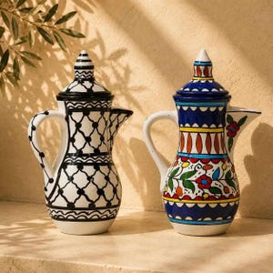 Carafe à café palestinienne en céramique artisanale – Théière et cafetière (7 × 10 pouces)
