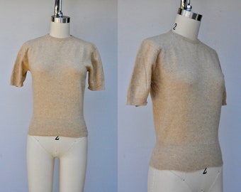 50s Cashmere Beige Sweater - Pullover Sweater - 50s 60s Sweater - Rockabilly Pinup Sweater - Cashmere Sweater - Minimalist Mid Century XS  S