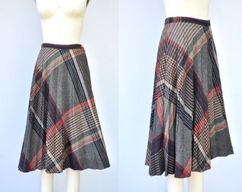 Vintage WOOL Skirt - Pleated Wool skirt - Plaid Wool skirt - 70s 80s Wool Skirt - Winter Skirt - High Waisted Skirt - Boho Bohemian XS S