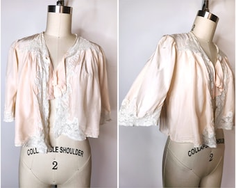 Vintage Satin & Lace Cropped Robe Bed Jacket - READ Description - Flapper Boudoir Lingerie Pale Pink - 20s 30s 40s - FOR Copy Study Film XS