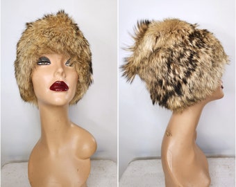 Glacier Wear Arctic Golden Island Fox Fur Russian Trooper  display picture 1