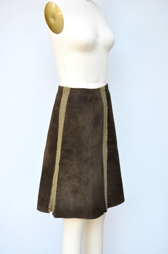 Vintage High Waisted Leather Skirt and Crochet Pa… - image 9