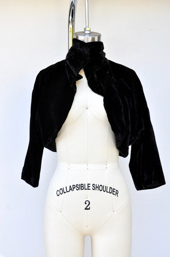 20s 30s Cropped Black Velvet Bolero Jacket Blazer… - image 5