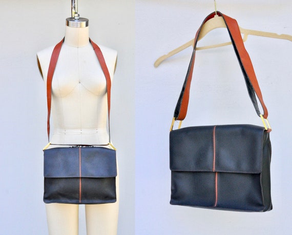 Vintage Authentic Bottega Veneta Purse Bag - Black