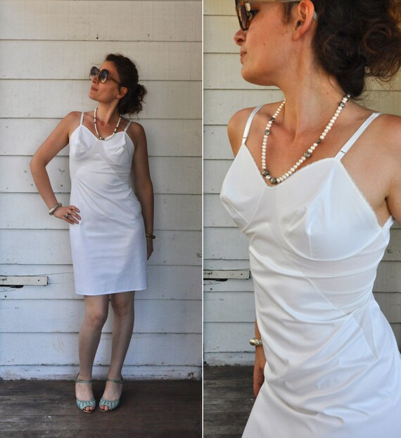 Vanity Fair 50s Bullet Bra Full Slip // Peignoir // Lingerie// Etsy