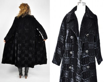VELVET Black Coat Cloak Cape - Velvet Coat Jacket - Shawl Theater Gothic -  Count Romi - Double Breasted Coat - Crushed Velvet - S M