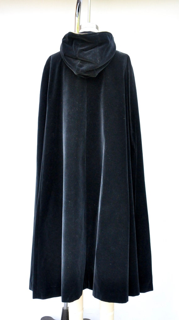 Vintage Hooded Velvet Cape Cloak - Black Velvet C… - image 2