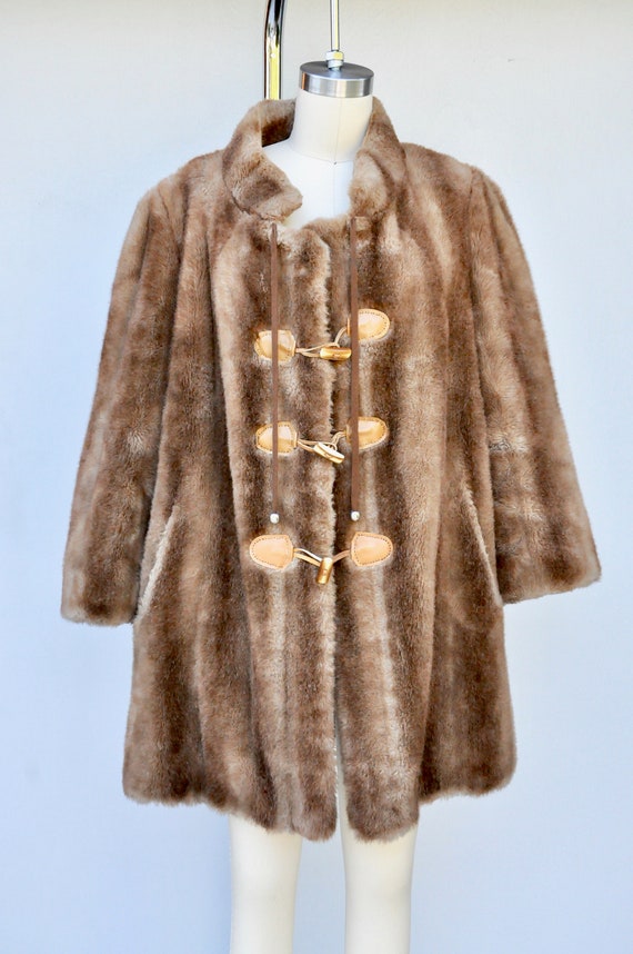 Vintage Faux Fur Coat Jacket - VEGAN Fur Coat - C… - image 7