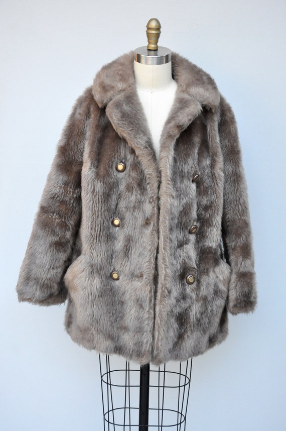 Vintage Faux Fur Coat Jacket - VEGAN Fur Coat - C… - image 7