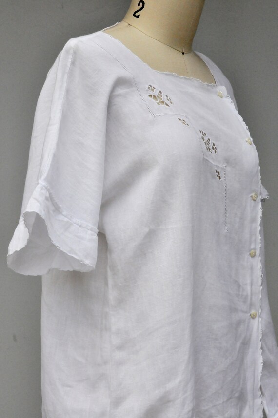 Asymmetrical White Cotton Blouse - Hand Embroider… - image 5