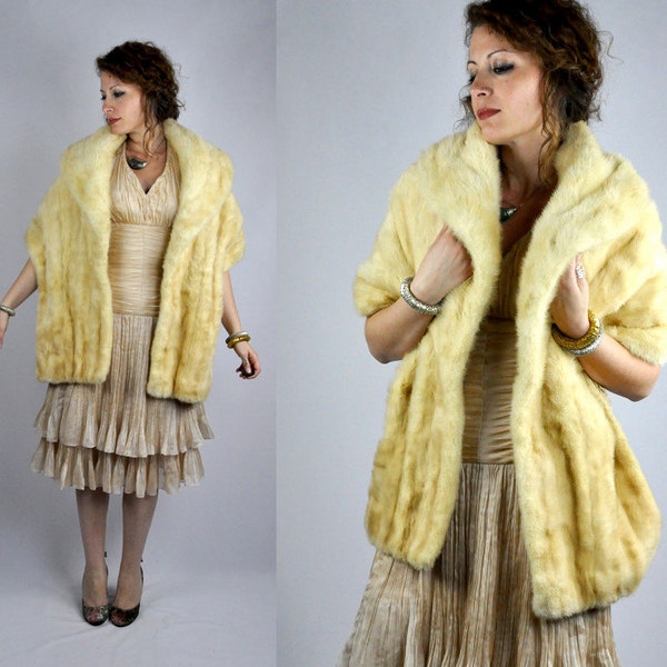 Vintage Mink Stole - Stole with Pockets - Fur Shawl Cape Capelet Shrug - 40s 50s Honey Blonde Cream Mink Fur Mid Century Wedding Bridal