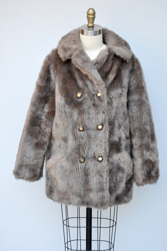 Vintage Faux Fur Coat Jacket - VEGAN Fur Coat - C… - image 8