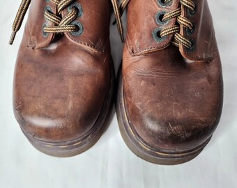 Vintage Dr Martens Chunky Platform Boots - Square Toe Boots  display picture 2