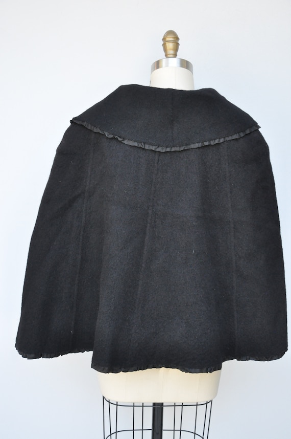 Vintage Oversized Wool Cape Poncho - 80s Italian … - image 6