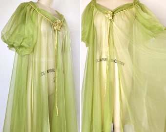 Vintage 60s Green Robe Bed Jacket Duster Kimono - Sheer Bed Jacket Robe - Movie Theater Photos Shooting Collectible Oversized made in USA L