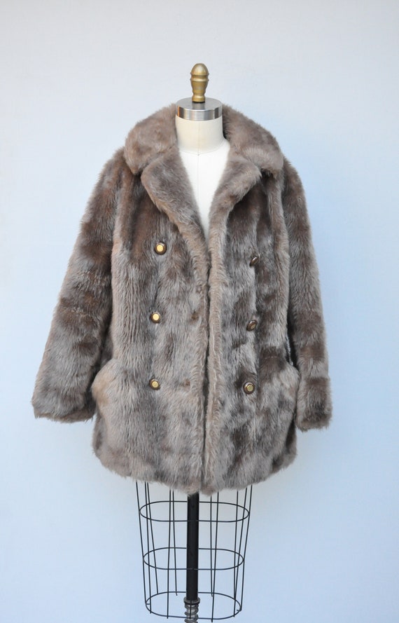 Vintage Faux Fur Coat Jacket - VEGAN Fur Coat - C… - image 3