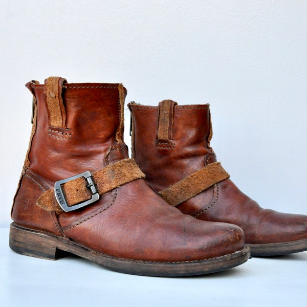 Frye Ankle Boots - Belted Boots - Campus Boots - Boho Hippie Gypsy Biker - Zip Up Boots - Frye Booties - Brown Leather Boots size 6