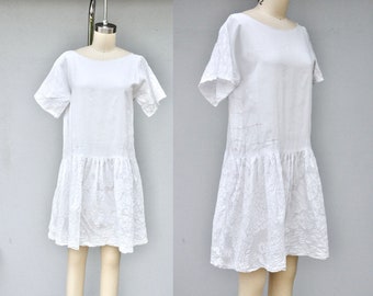 Antique 1900s Eyelet Embroidered Crochet White Dress or Night Gown - Edwardian Victorian early 900s - Farm Dress - Under Dress S - M