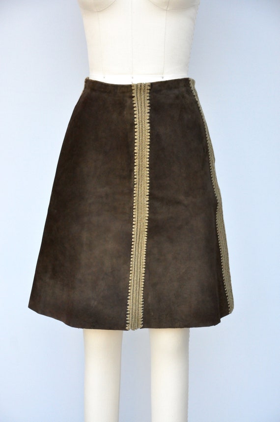 Vintage High Waisted Leather Skirt and Crochet Pa… - image 3