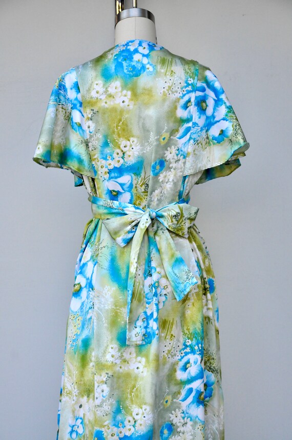 Vintage Hawaiian Floral Dress - Lilia Honolulu Dr… - image 3