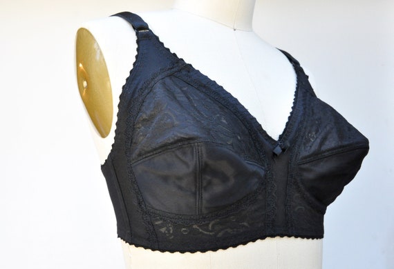 Black Lace BULLET BRA - 50s Black Bullet Bra - Bla