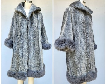 Vintage Faux Fur Coat Jacket with Large Collar - 60s 70s Coat - Gray Faux Fur Coat - Princess Coat Jacket - Vegan Fur Coat Jacket S