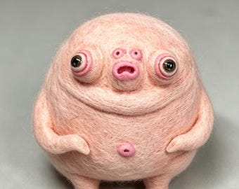 Needle Felted Pink Monster Doll, Weird Cute Handmade Wool Creature, Kawaii Surreal Art Doll, Weirdcore Shelf Decor Gift
