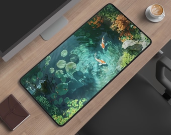 Alfombrilla de escritorio con diseño de peces koi / Alfombrilla de ratón con diseño de jardín zen / Accesorio de escritorio con diseño realista de estanque de koi / Alfombrilla de juego con estética japonesa / Alfombrilla de ratón extragrande