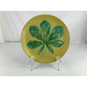 Secla Portugal Pottery Hand Painted Variety Of Leaves Plates Set of 4 9.25”