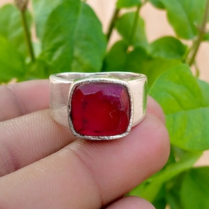 Ruby Gemstone Sterling Silver Ring, Handmade Red Stone Jewelry, Vintage Men’s Ring, Artisan Statement Band, Classic Gift for Him