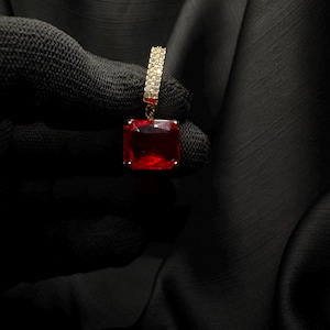 Pendientes colgantes de rubí chapados en oro de 18 quilates con detalles de diamantes, pendientes llamativos de rubí rojo talla esmeralda, joyería de lujo, regalo para ella.
