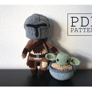 ENDAST MÖNSTER* PAKET* Mandalorian & Baby Yoda i Pod Amigurumi-dockor
