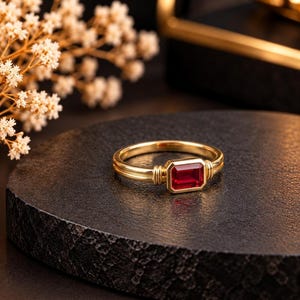 Anillo de oro macizo de 14k con rubí rojo, anillo de diamantes con rubí talla baguette, anillo de piedra natal para el Día de la Madre, anillo de promesa, regalo de aniversario o cumpleaños para ella.
