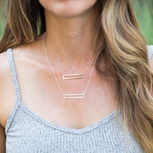 RECTANGLE OUTLINE NECKLACE // Modern Geometric Necklace - Gold Filled, Sterling Silver - Simple Bar Necklace - Lasercut - Pendant