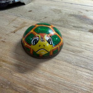 Vintage Lithographed Tin Friction Turtle Toy Green Yellow
