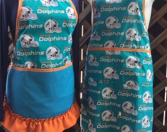 Miami Dolphins Set Aprons for Her and Him