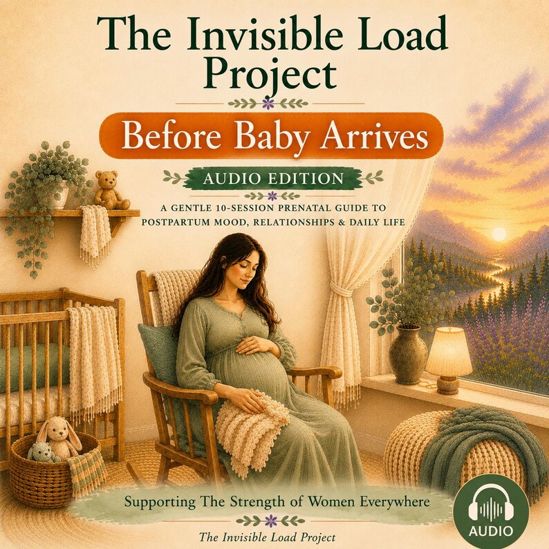 Puede incluir: Una portada de libro digital titulada The Invisible Load Project: Before Baby Arrives, que muestra a una persona embarazada en una mecedora, una cuna, una l&aacute;mpara y un paisaje al atardecer. El texto incluye Audio Edition.