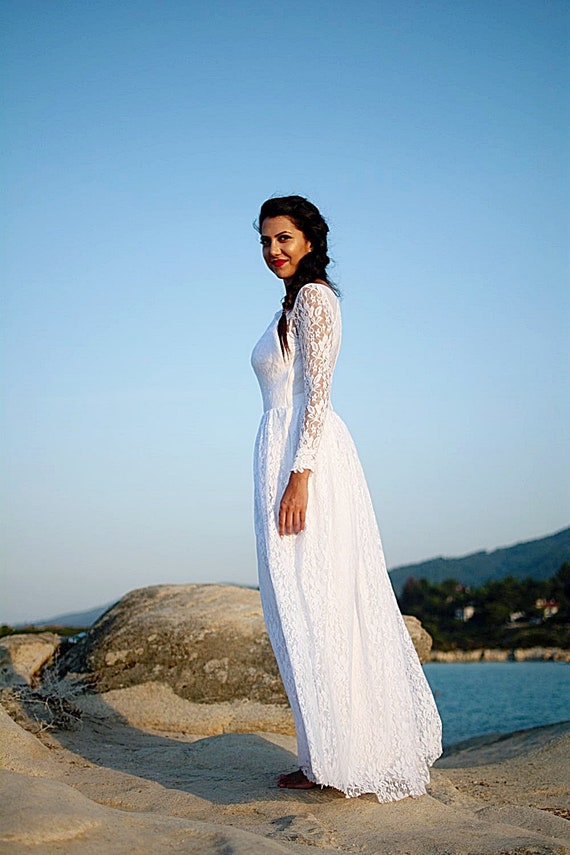white lace boho wedding dress