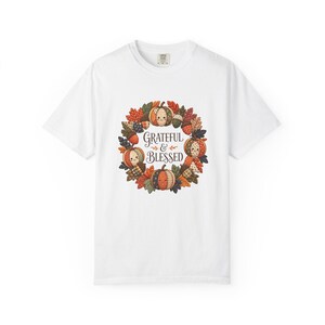 Grateful & Blessed Wreath T-Shirt | Fall Pumpkin Leaves Thanksgiving Tee