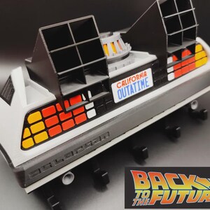 Colgador de llaves del DeLorean / Soporte para llaves del coche de Regreso al Futuro
