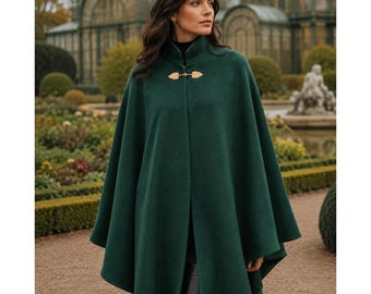 Smaragdgrüner Wollcape für Damen, eleganter Winterponcho, luxuriöser Umhang, warmer Oversize-Mantel